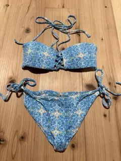 Volcom 花柄セパレート水着 XS