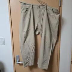 ベージュ ストレートカット チノパン 汚れあり