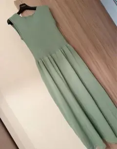 2025購入高級大人上品なグリーンマキシ丈ワンピース
