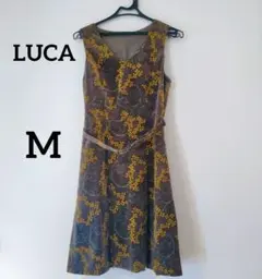 LUCAルカ　花柄ノースリーブワンピース　総柄　日本製　М コットン