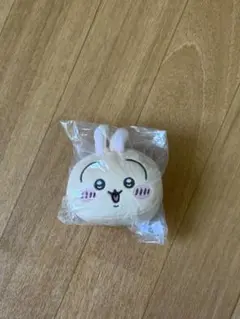 うさぎ顔マスコット（クリーム色）