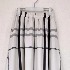 ※本日値下げ！【美品】Lサイズ◆上品チェック柄◆フレアスカート◆ウエストゴム