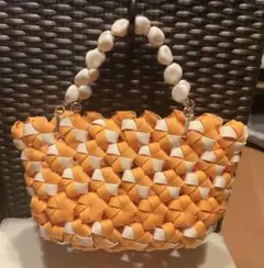 びわとホワイトオフのクラフトバンドかごバッグ