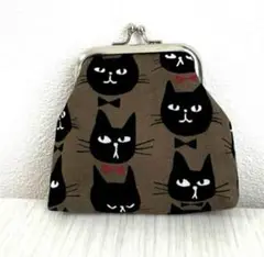 ハンドメイド　がま口財布　小銭入れ　小物入れ　茶色　チョコ　ブラックキャット