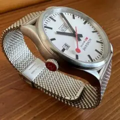 時計 MONDAINE A667.30308.16SBB Mondaine A667.30308.16SBM (Official Railroad watch) - YouTube