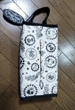 キティティッシュボックスカバー　定価2750円