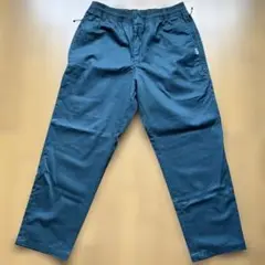 緑カジュアルパンツ ウエスト調整可能