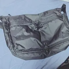 Item thumbnail for item cf8a20b7-b01d-4ab3-8770-784879f243d0