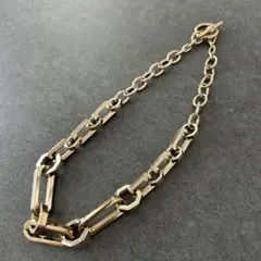 Item thumbnail for item 63250025-65da-4602-abe1-a2ebc0f5c28c