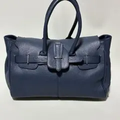 Item thumbnail for item d2f1813d-a3c1-494b-8647-414a776ffc3e