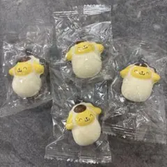 サンリオ　ポムポムプリン　牡蠣　ガチャガチャ