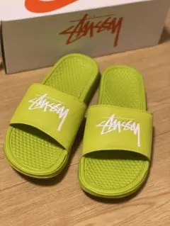 NIKE ベナッシ×ステューシー　Bright Cactus