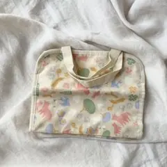 ポーチ
