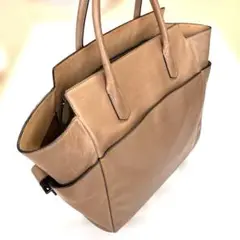 Item thumbnail for item a1888cf6-6f58-498b-9db4-7d051dad35c9