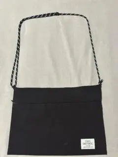 Item thumbnail for item 834cba85-9d27-4d01-86e1-f7d42cd34da4