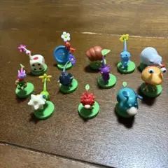 ピクミン　チョコエッグ　12体