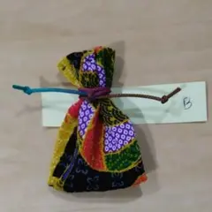 ギベオン ミニ巾着付き B