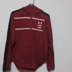 Under Armour フード付きウィンドブレーカー