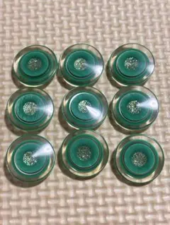 昭和レトロボタン 透明&緑 樹脂ボタン ラメ入り 20mm 9個