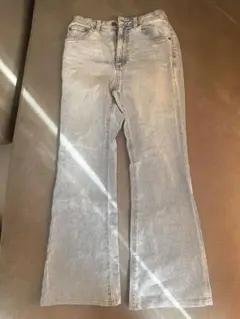 GU ライトブルーデニムフレアパンツ ジーパン