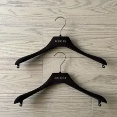 2本セット　gucci ハンガー　ベロア　ブラウン