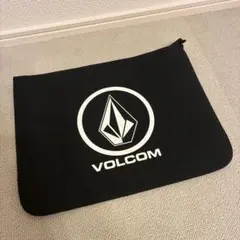 VOLCOM ブラック ジッパーポーチ