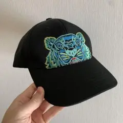 Item thumbnail for item f5051252-7e6b-4b6e-9f93-cc5ec7661052