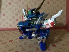 ボンバーマンビーダマン爆外伝　ホワイトブロス　限定版メッキバージョン Amazon.co.jp: ホワイトブロス 限定メッキバージョン B