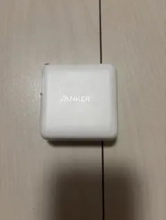 【即日発送】ANKER 折りたたみ式充電器 ホワイト
