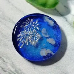 657．月夜の花火　ハンドメイドレジンアクセサリー