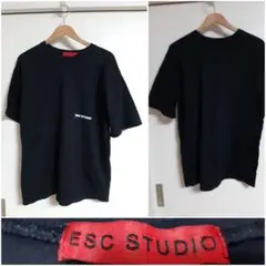 イーエスシーステュディオ ESC STUDIO Tシャツ