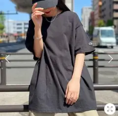 新品　チャンピオンTシャツ