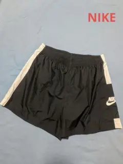 【値下げ】ナイキ　ショートパンツ〔I/250629〕