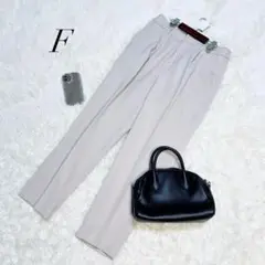 テーパードパンツ/スラックス/ライトグレー/F/極美品✨️