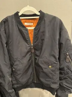 Item thumbnail for item d57fd0ed-c5b4-4a3e-806d-670560b7f592