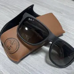 Ray-Ban