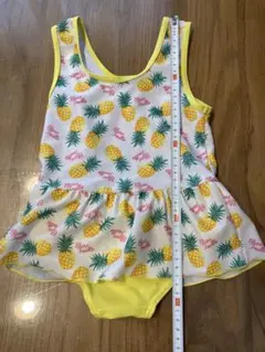 パイナップル柄　女の子水着(95サイズ)