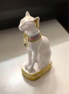 エジプト　バステト　置物　約10㎝