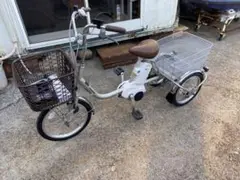 パナソニック 三輪電動自動車 BE-ELR832T
