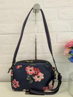 CathKidston　ショルダーバッグ　花柄　ネイビー　119