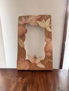 水草と蓮の花の木製フレーム