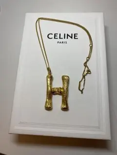 CELINE セリーヌ アルファベットネックレス H