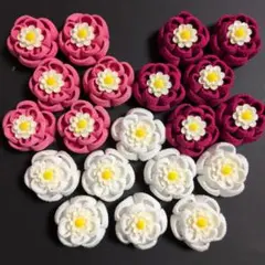 つまみ細工お花のパーツ　ちりめん 二段丸つまみ　　２０個