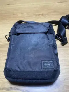 Item thumbnail for item 0c9cc39b-b2c3-408b-913e-34cbc813858d