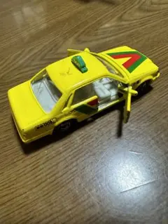 トミカ