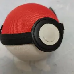 値段交渉可！モンスターボール型キーケース