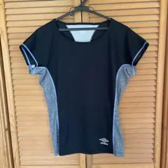 umbro フィットネス Tシャツ サイズＯ