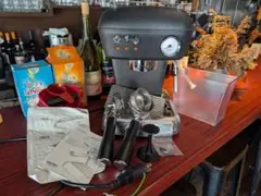 Item thumbnail for item 74310e22-81bb-4c53-9b90-6b4cb6e13f57