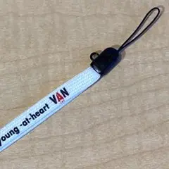 【新品・未使用・非売品】VAN 多目的ストラップ　(ホワイト)
