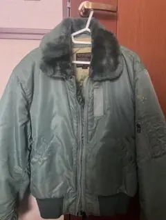 アルファインダストリーズ　 フライトジャケット